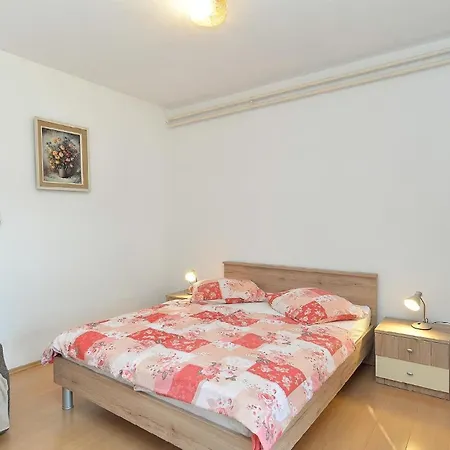 Fuer 2 Personen Ca 30 Qm In Rabac, Istrien Bucht Von Apartment *